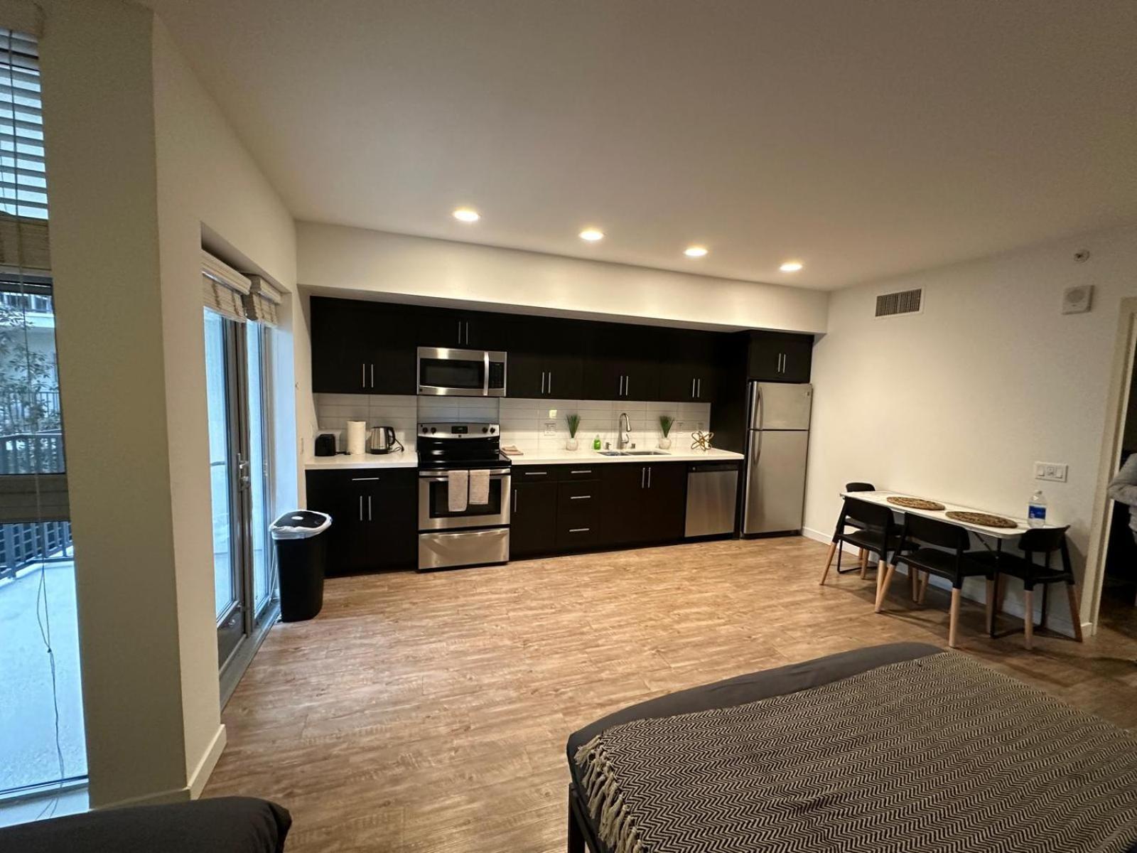Hollywood Universal Studios Apartment Free Parking Los Angeles Exterior photo