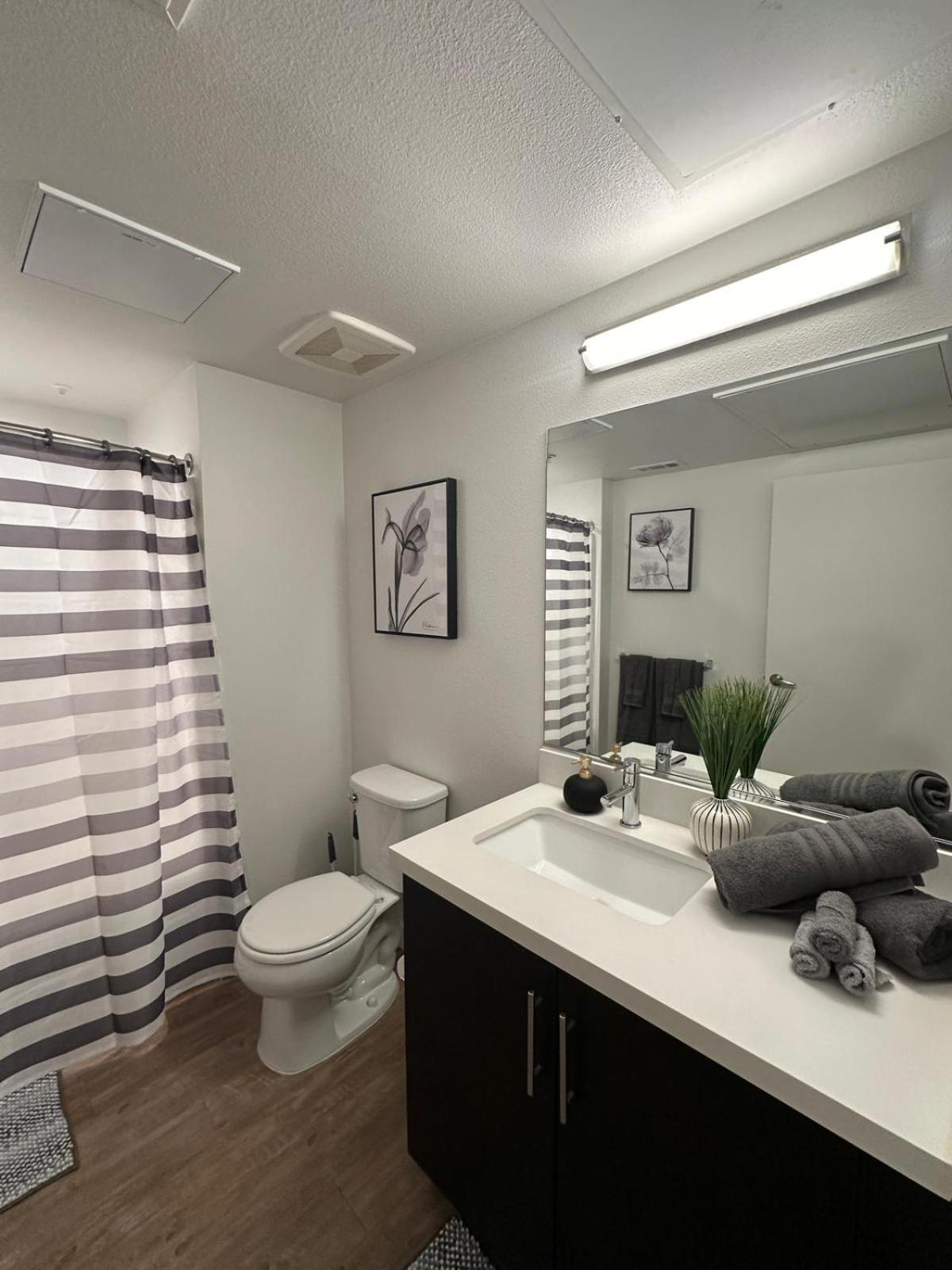 Hollywood Universal Studios Apartment Free Parking Los Angeles Exterior photo
